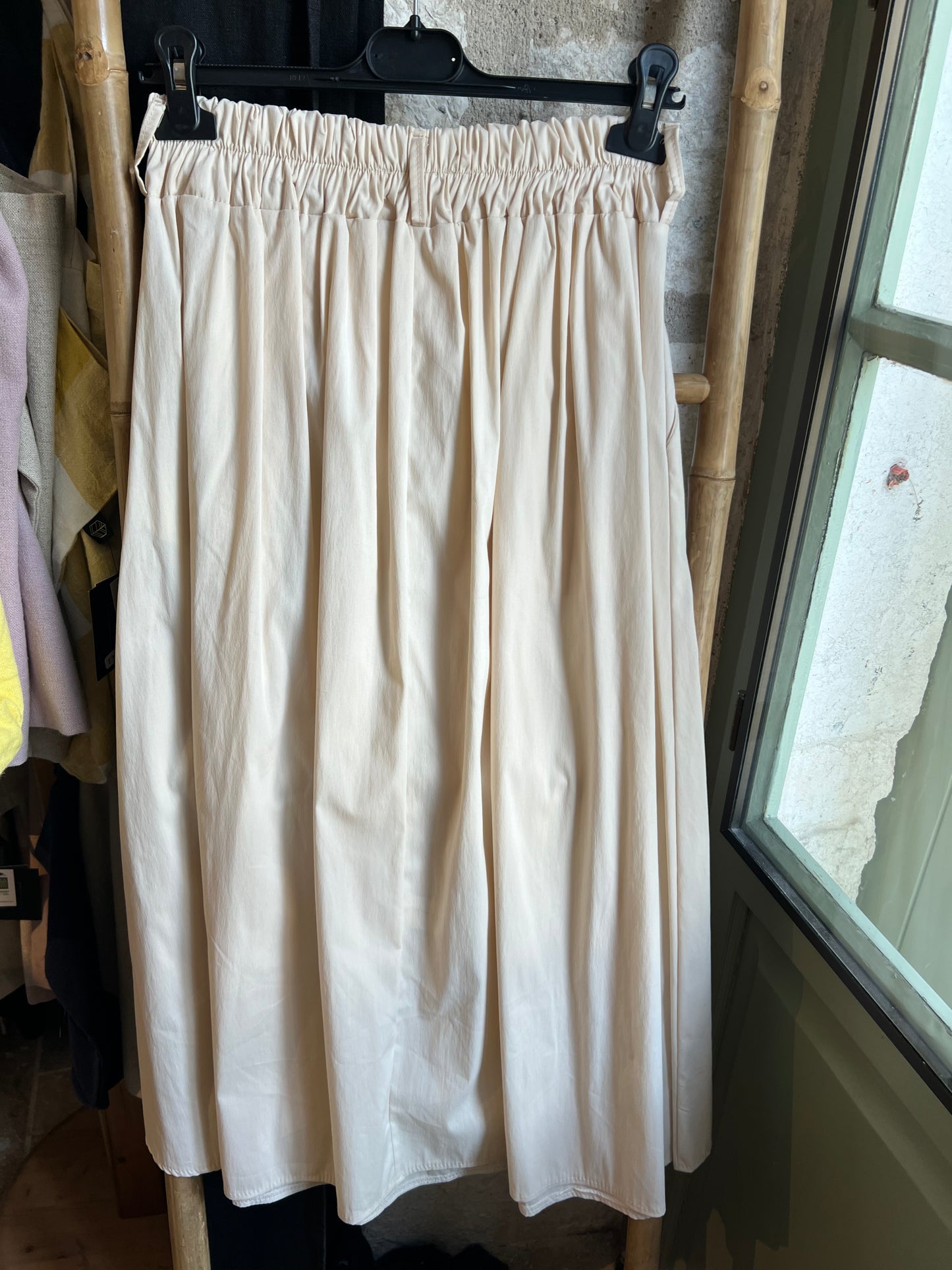 Promo-Jupe longue Diane beige Johanna Paris