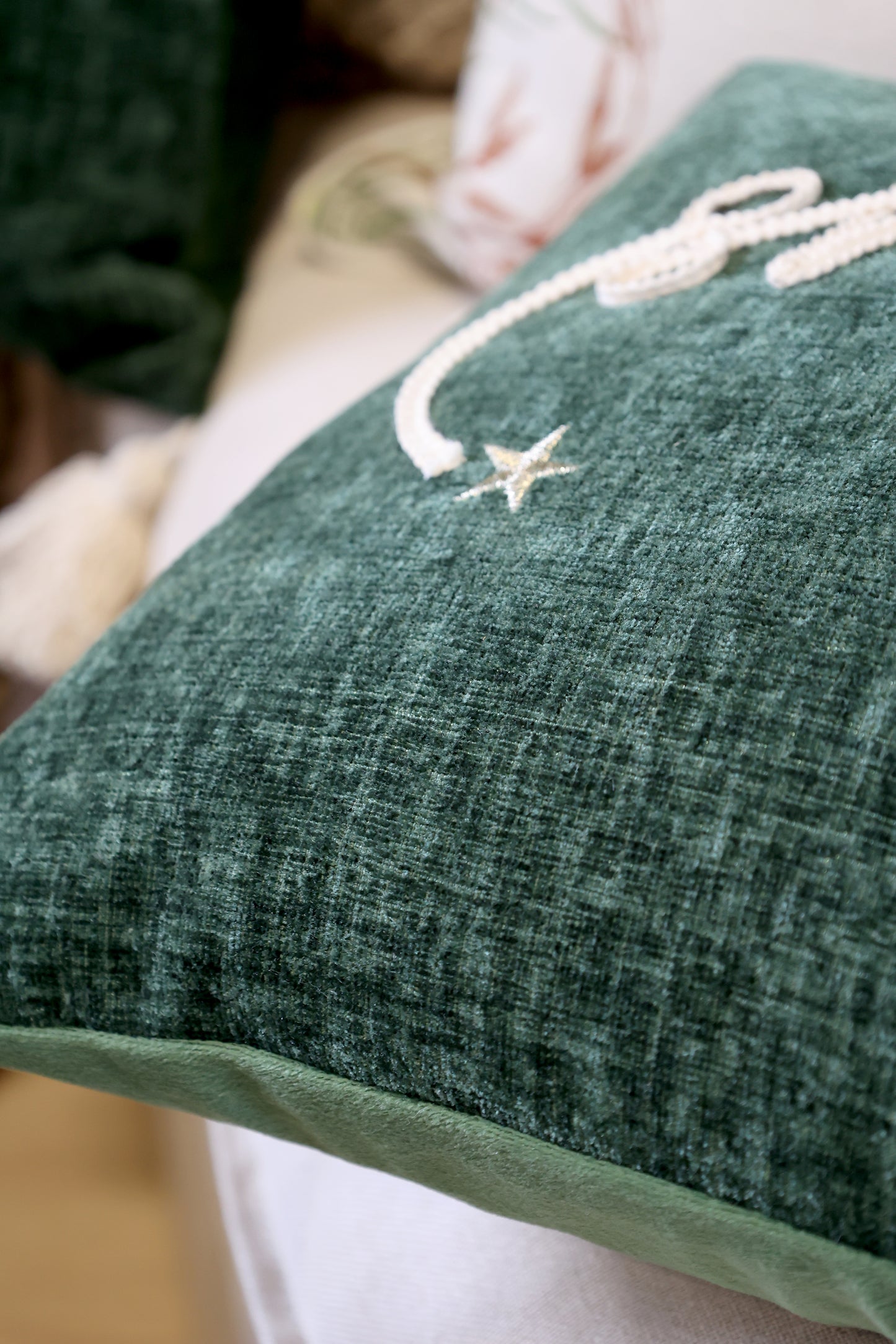 Coussin Holidays velours vert-Chic Antique