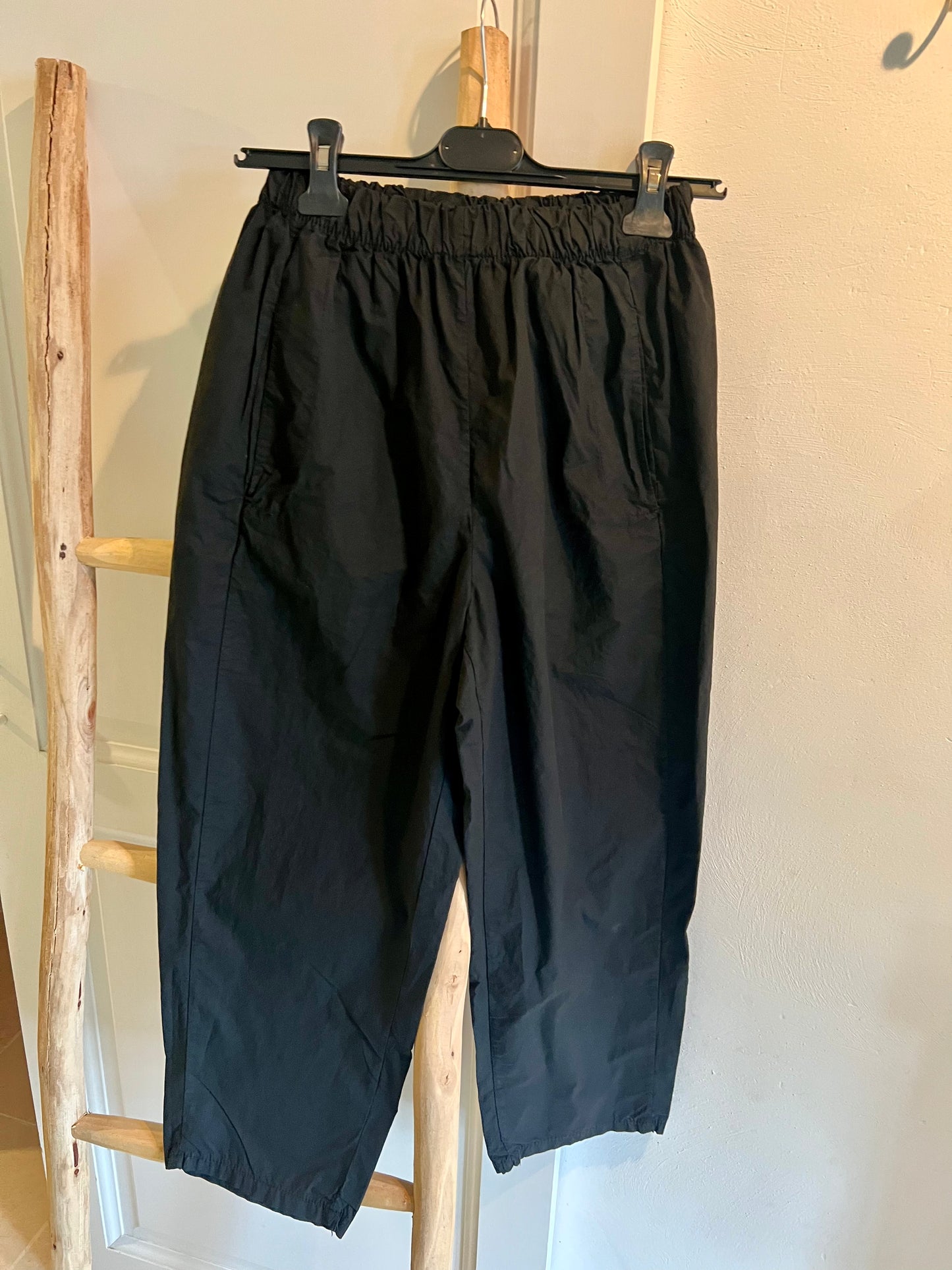 Promo-Pantalon Magic uni-Johanna Paris