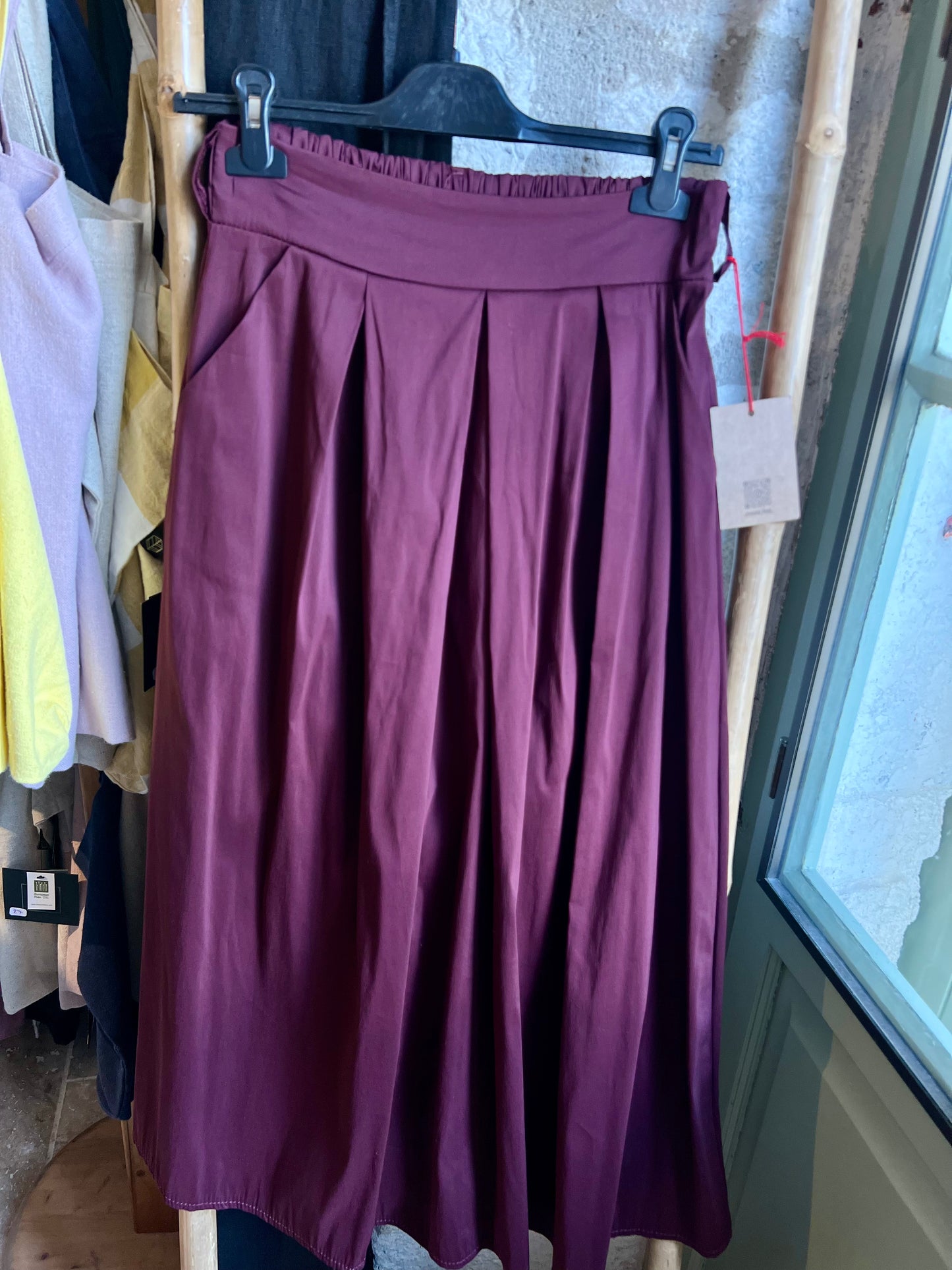 Promo-Jupe longue Diane prune Johanna Paris