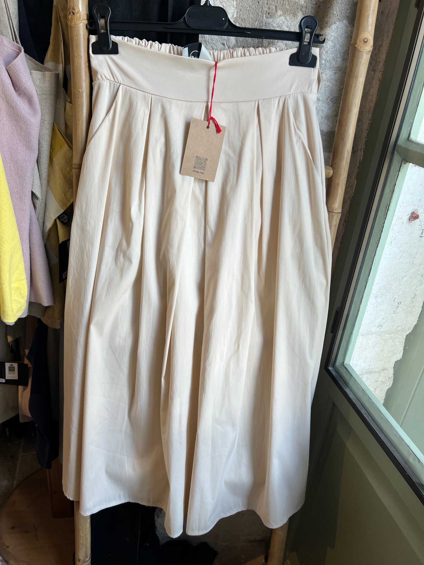 Promo-Jupe longue Diane beige Johanna Paris