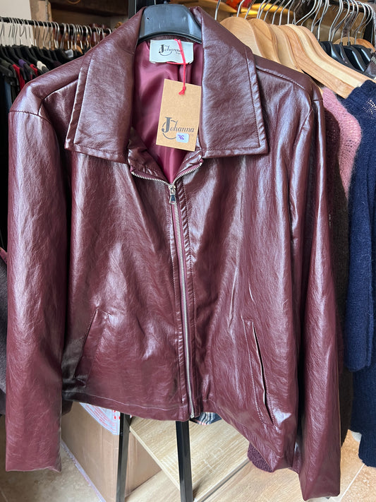 Blouson droit en simili cuir bordeaux-Johanna paris